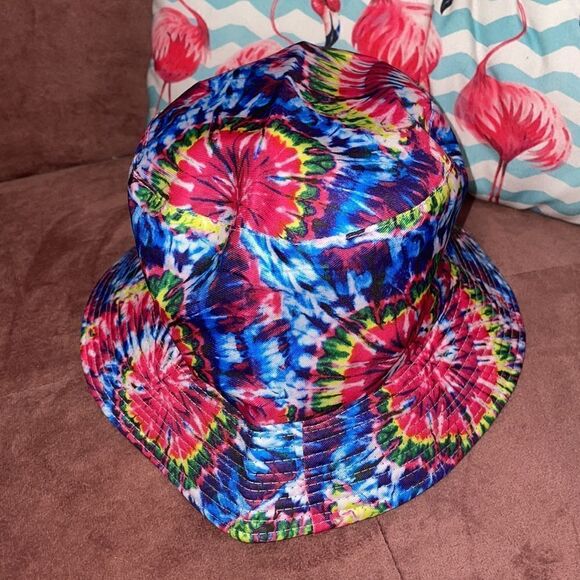 3 Bucket hats - Picture 6 of 7